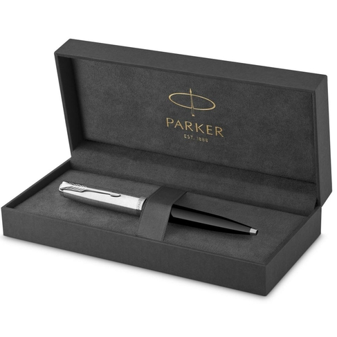 Parker 51 Ballpoint Pen, Black Barrel with Chrome Trim, Medium Point with Black Ink Refill, Gift Box
