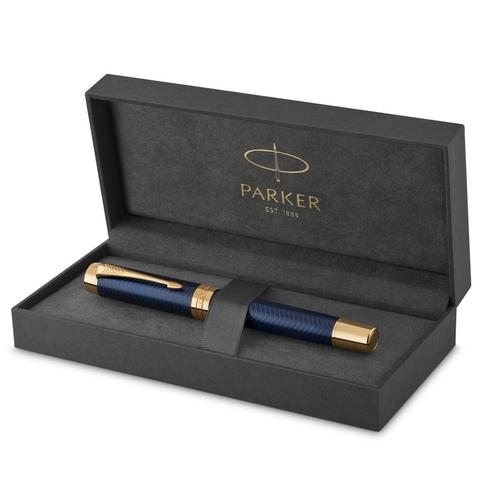 Parker Duofold Centennial Fountain Pen, Prestige Blue Chevron, Medium Solid Gold Nib, Black Ink and Convertor, Premium Gift Box
